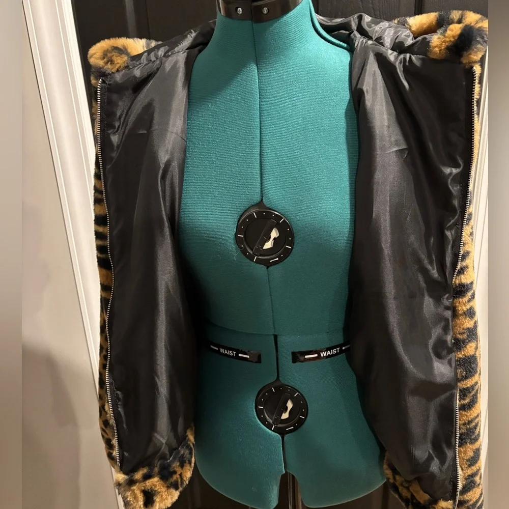 Wild Fable leopard faux fur jacket - Picture 11 of 15